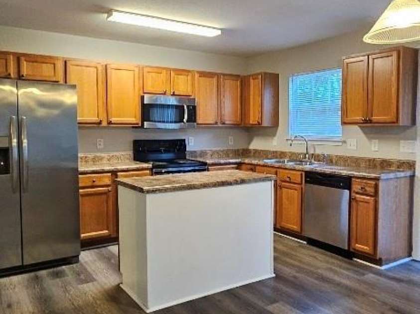 2108 Cranberry Woods Court, Charlotte, NC 28208.  MLS# CAR4230719, YatesRealty ID 17218. 