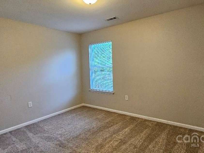 2108 Cranberry Woods Court, Charlotte, NC 28208.  MLS# CAR4230719, YatesRealty ID 17218. 