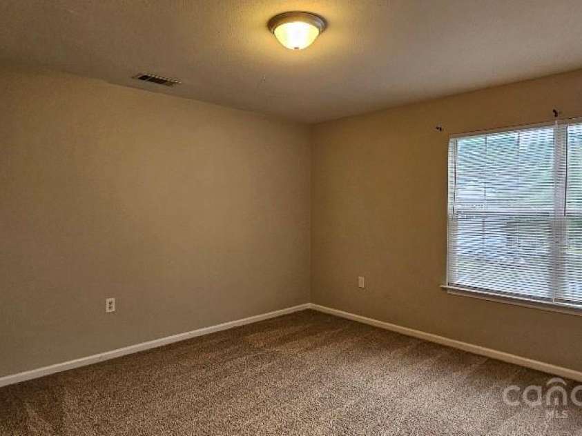 2108 Cranberry Woods Court, Charlotte, NC 28208.  MLS# CAR4230719, YatesRealty ID 17218. 