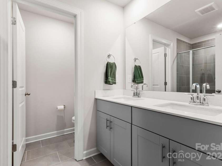1028 Maltby Street, Charlotte, NC 28217.  MLS# CAR4261448, YatesRealty ID 17219. 