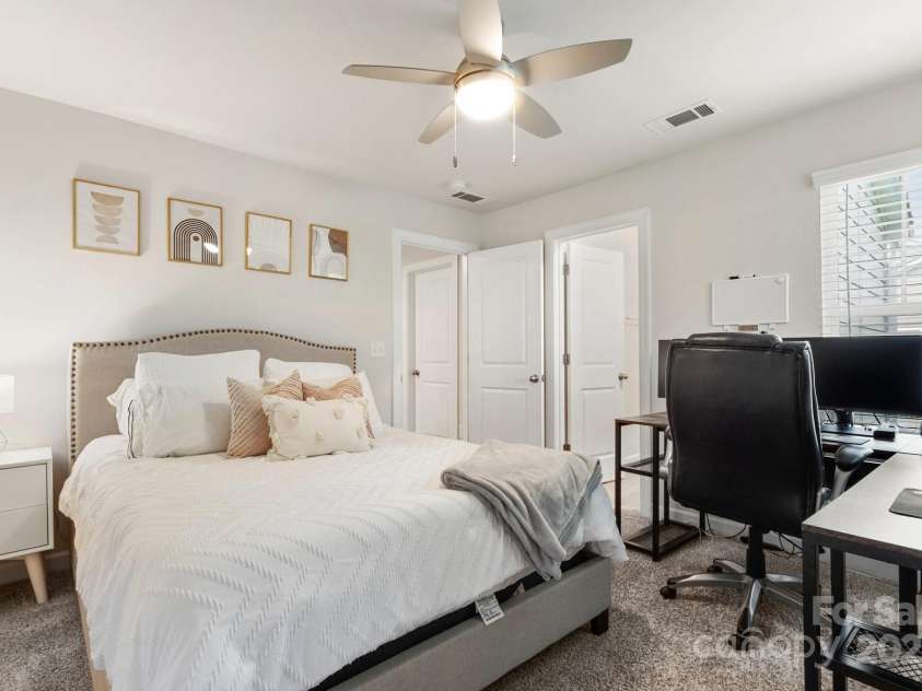1028 Maltby Street, Charlotte, NC 28217.  MLS# CAR4261448, YatesRealty ID 17219. 