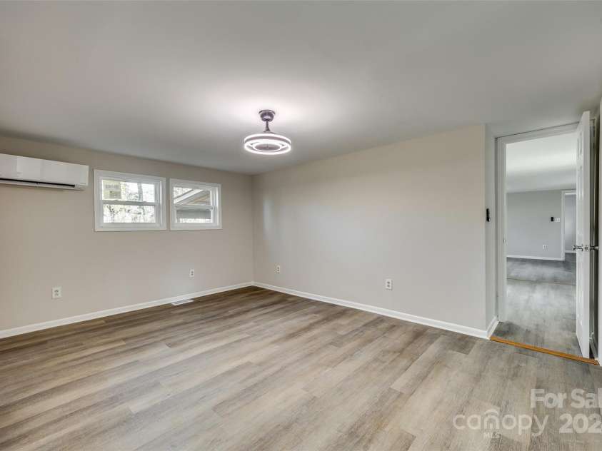 260 Amelia Drive, Fort Mill, SC 29715.  MLS# CAR4205106, YatesRealty ID 1722. Primary Bedroom - Different angle