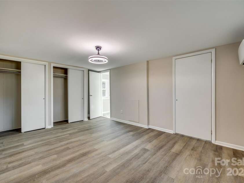 260 Amelia Drive, Fort Mill, SC 29715.  MLS# CAR4205106, YatesRealty ID 1722. Primary Bedroom - Different angle