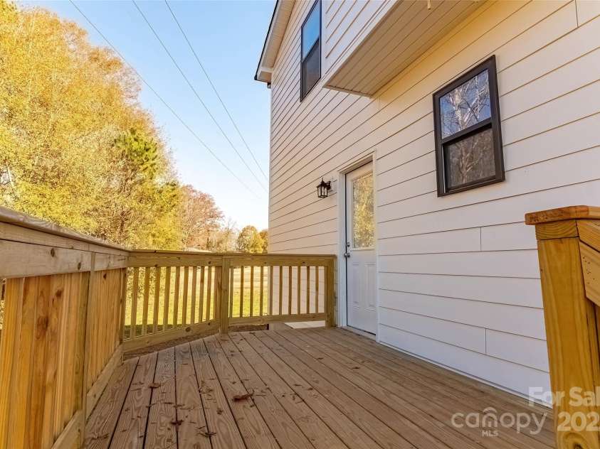 3024 Poplar Circle, Shelby, NC 28152.  MLS# CAR4324954, YatesRealty ID 1722. 