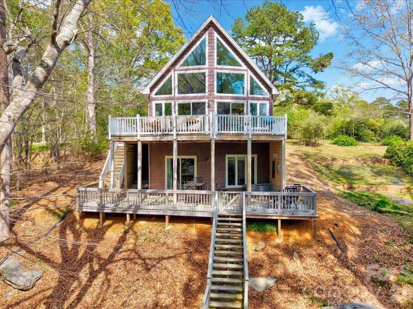 23243 Swift Island Road, Albemarle, NC 28001.  MLS# CAR4366361, YatesRealty ID 17220. 