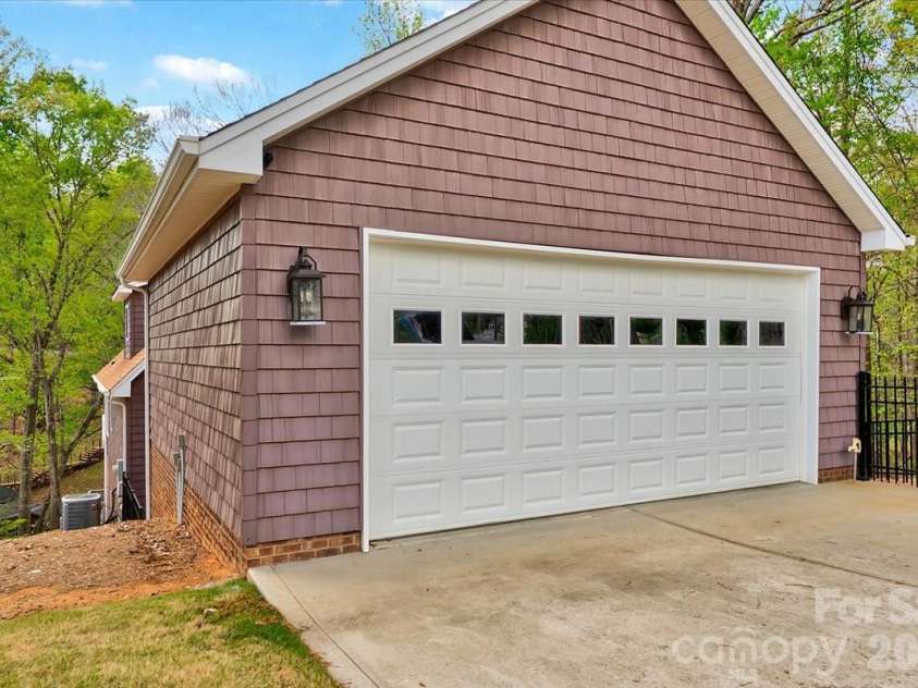 23243 Swift Island Road, Albemarle, NC 28001.  MLS# CAR4366361, YatesRealty ID 17220. 