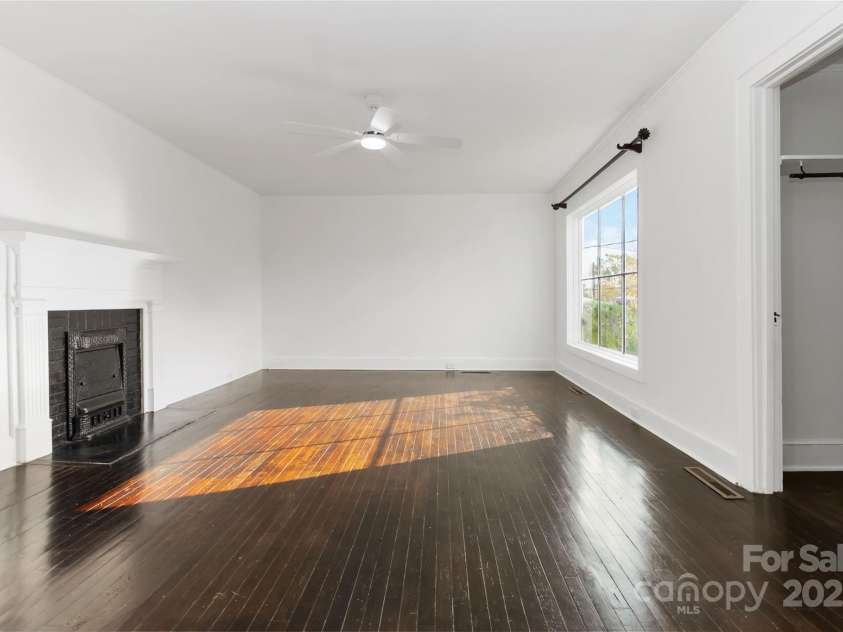 233 Jefferson Avenue, Concord, NC 28025.  MLS# CAR4316661, YatesRealty ID 17221. 