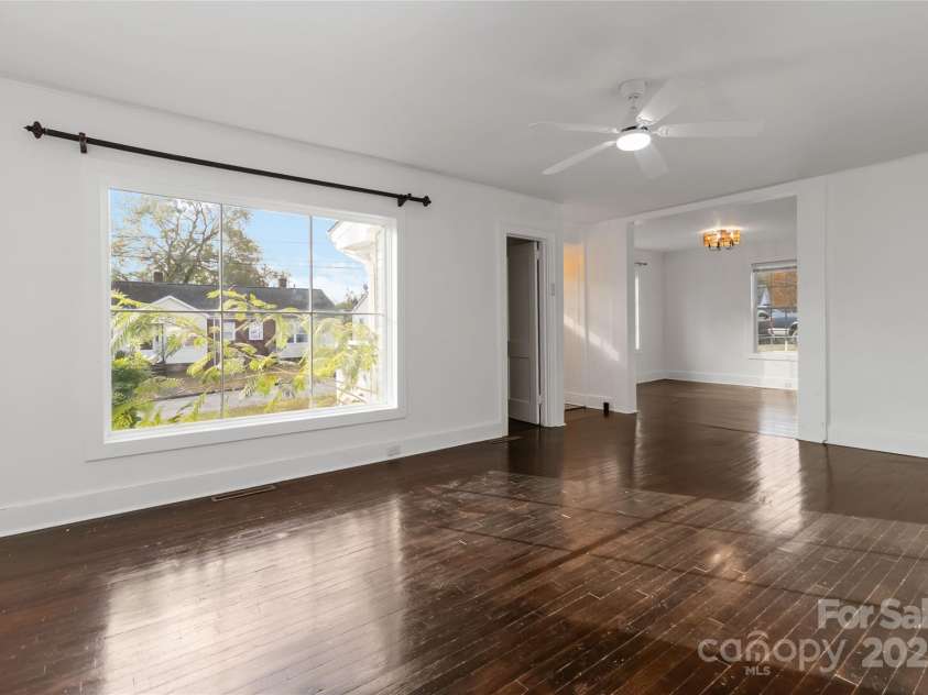 233 Jefferson Avenue, Concord, NC 28025.  MLS# CAR4316661, YatesRealty ID 17221. 