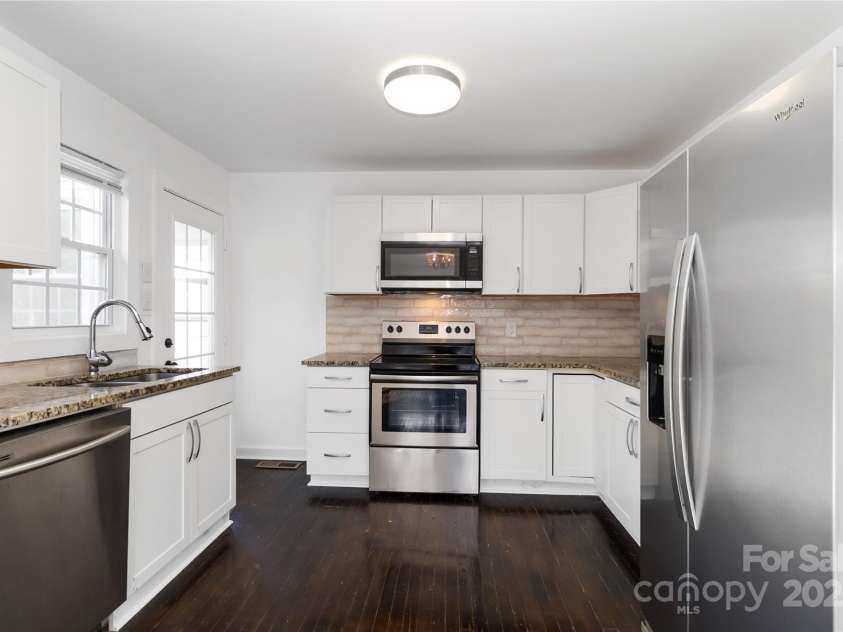 233 Jefferson Avenue, Concord, NC 28025.  MLS# CAR4316661, YatesRealty ID 17221. 
