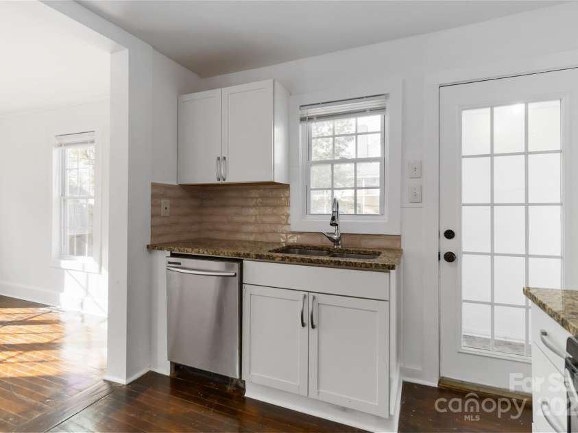233 Jefferson Avenue, Concord, NC 28025.  MLS# CAR4316661, YatesRealty ID 17221. 