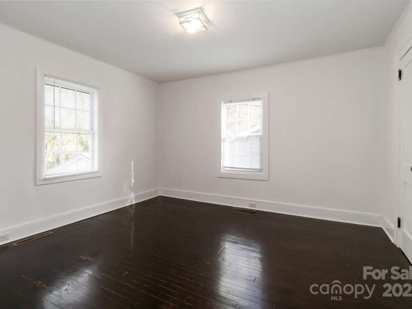 233 Jefferson Avenue, Concord, NC 28025.  MLS# CAR4316661, YatesRealty ID 17221. 