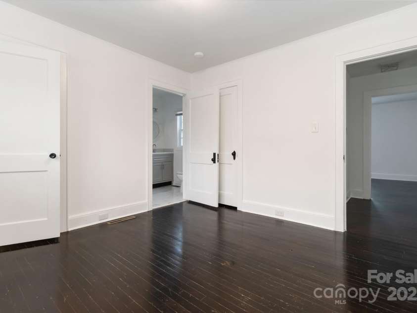 233 Jefferson Avenue, Concord, NC 28025.  MLS# CAR4316661, YatesRealty ID 17221. 