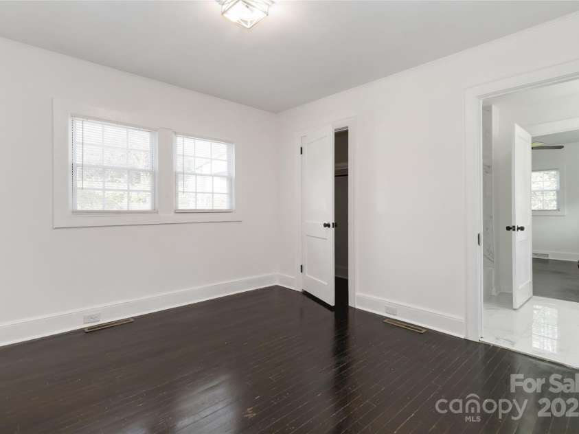 233 Jefferson Avenue, Concord, NC 28025.  MLS# CAR4316661, YatesRealty ID 17221. 