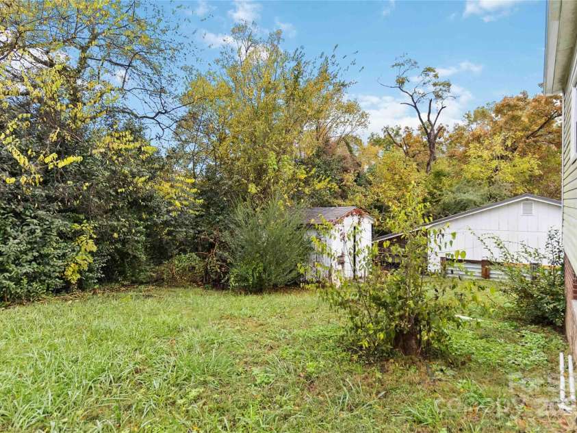 233 Jefferson Avenue, Concord, NC 28025.  MLS# CAR4316661, YatesRealty ID 17221. 