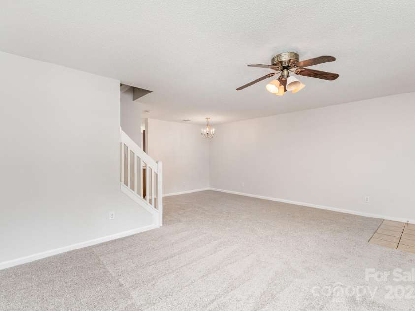 7504 Petrea Lane, Charlotte, NC 28227.  MLS# CAR4287631, YatesRealty ID 17221. 