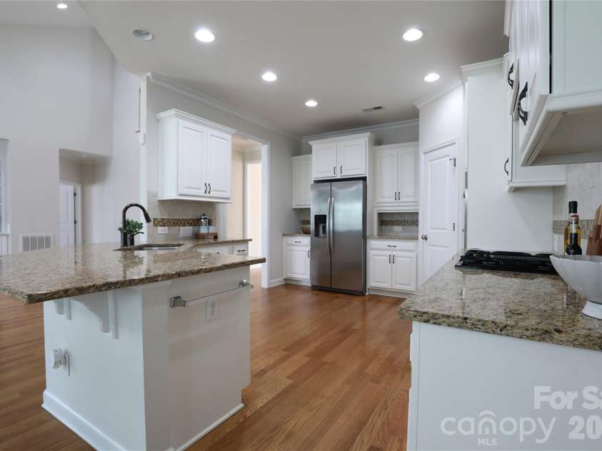 18465 Marbella Lane, Fort Mill, SC 29707.  MLS# CAR4355928, YatesRealty ID 17223. 