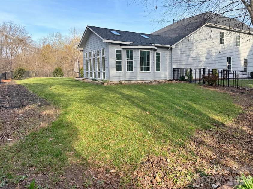 18465 Marbella Lane, Fort Mill, SC 29707.  MLS# CAR4355928, YatesRealty ID 17223. 