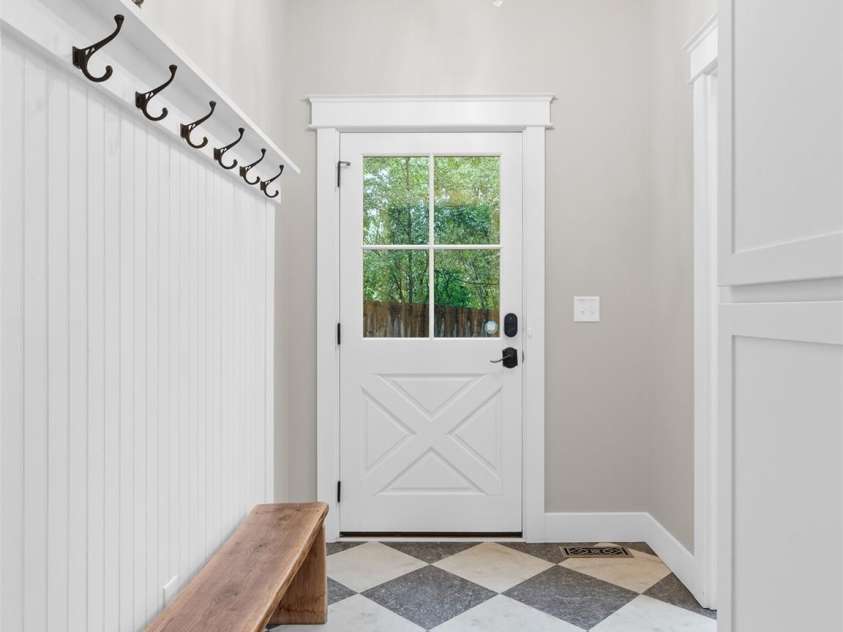 328 Mccoy Cove Road, Black Mountain, NC 28711.  MLS# CAR4248740, YatesRealty ID 17223. Mudroom entry from backyard