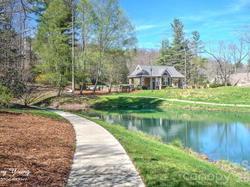 653 High Quarry Road, Hendersonville, NC 28791.  MLS# CAR4357242, YatesRealty ID 17224. 