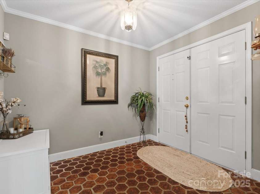 3367 Tanglewood Drive, Rock Hill, SC 29732.  MLS# CAR4265683, YatesRealty ID 17227. 