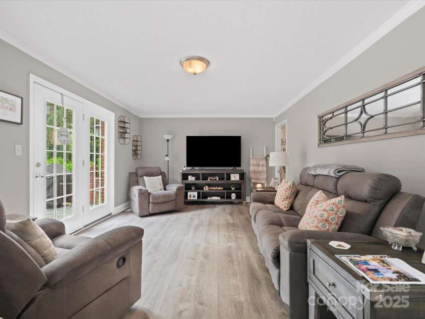 3367 Tanglewood Drive, Rock Hill, SC 29732.  MLS# CAR4265683, YatesRealty ID 17227. 