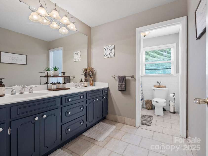 3367 Tanglewood Drive, Rock Hill, SC 29732.  MLS# CAR4265683, YatesRealty ID 17227. 