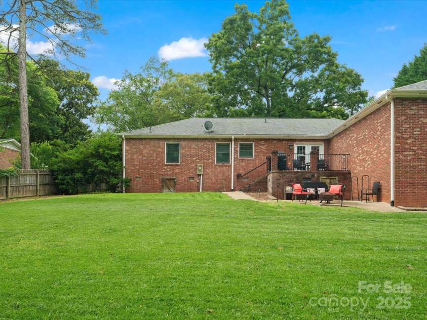 3367 Tanglewood Drive, Rock Hill, SC 29732.  MLS# CAR4265683, YatesRealty ID 17227. 