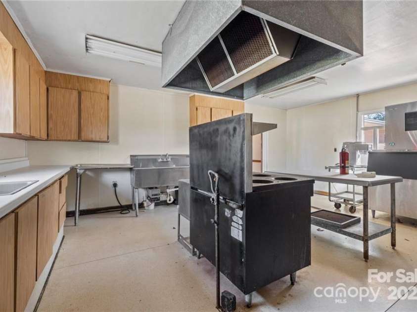324 Horn Bottom Road, Forest City, NC 28043.  MLS# CAR4259387, YatesRealty ID 17228. Kitchen View 2
