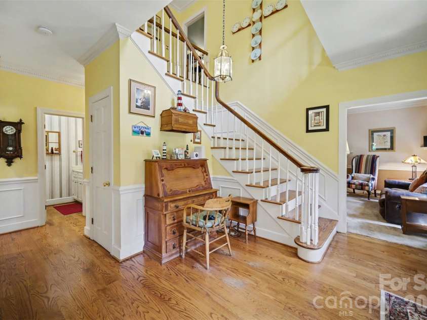 814 Main Street, Mount Holly, NC 28120.  MLS# CAR4373207, YatesRealty ID 17228. 