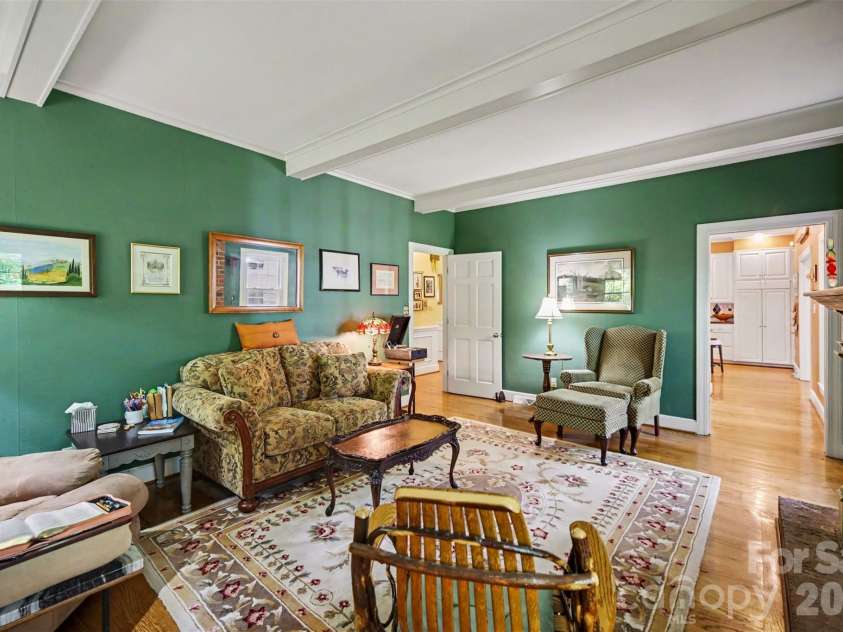 814 Main Street, Mount Holly, NC 28120.  MLS# CAR4373207, YatesRealty ID 17228. 