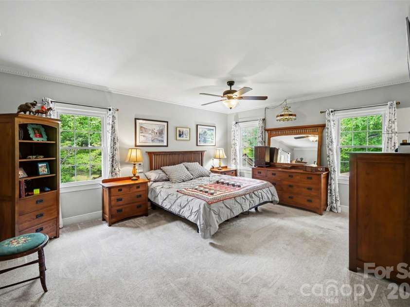 814 Main Street, Mount Holly, NC 28120.  MLS# CAR4373207, YatesRealty ID 17228. 