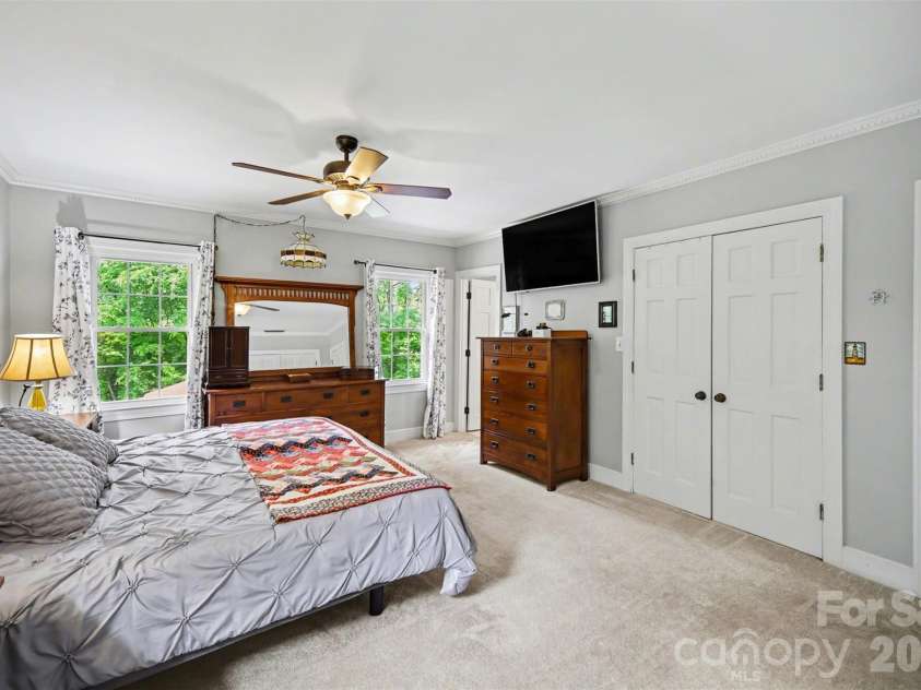 814 Main Street, Mount Holly, NC 28120.  MLS# CAR4373207, YatesRealty ID 17228. 