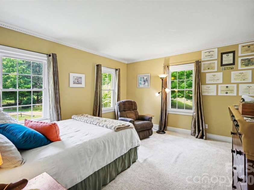 814 Main Street, Mount Holly, NC 28120.  MLS# CAR4373207, YatesRealty ID 17228. 