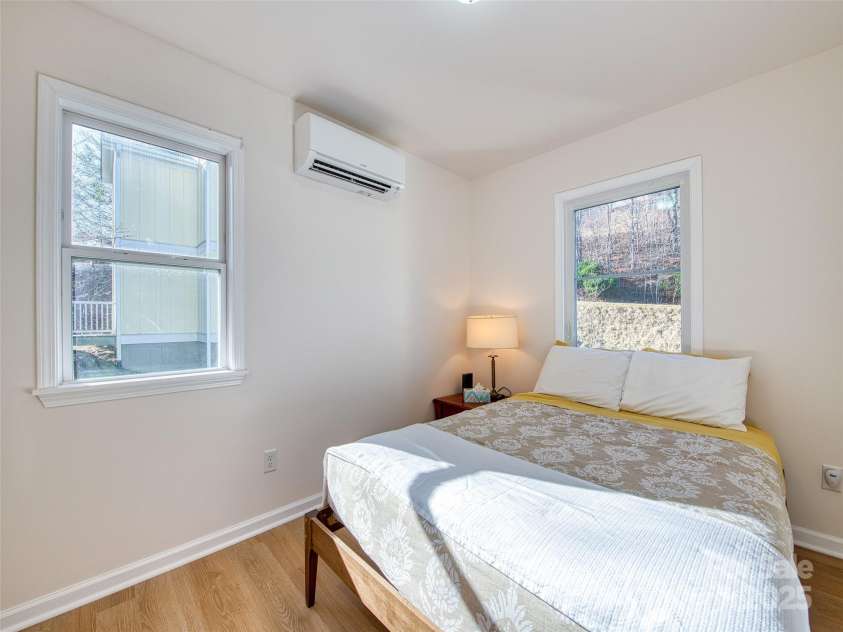 12 Lila Lane, Leicester, NC 28748.  MLS# CAR4254500, YatesRealty ID 17229. Main Level Bonus Room