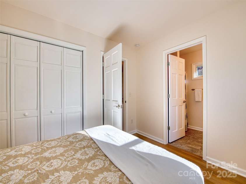 12 Lila Lane, Leicester, NC 28748.  MLS# CAR4254500, YatesRealty ID 17229. Main Level Bonus Room