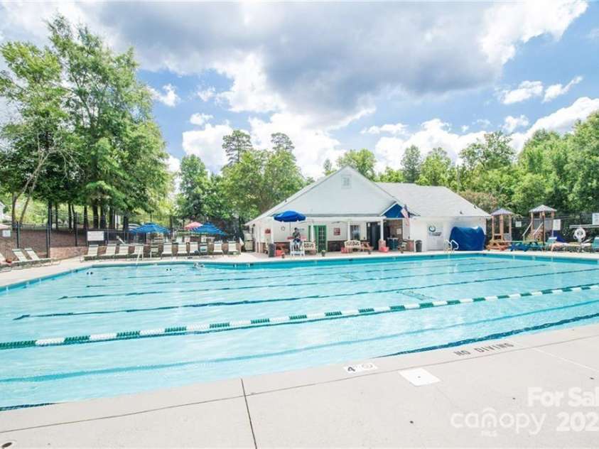 10630 Northwoods Forest Drive, Charlotte, NC 28214.  MLS# CAR4326033, YatesRealty ID 1723. Community Pool