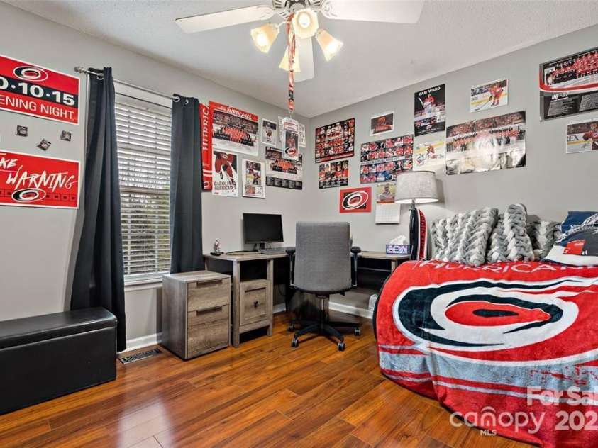 2691 Laurel Pointe Drive, Morganton, NC 28761.  MLS# CAR4314404, YatesRealty ID 1723. 