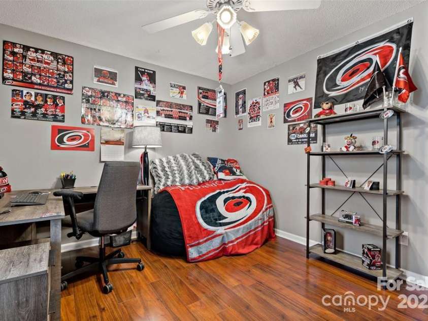 2691 Laurel Pointe Drive, Morganton, NC 28761.  MLS# CAR4314404, YatesRealty ID 1723. 