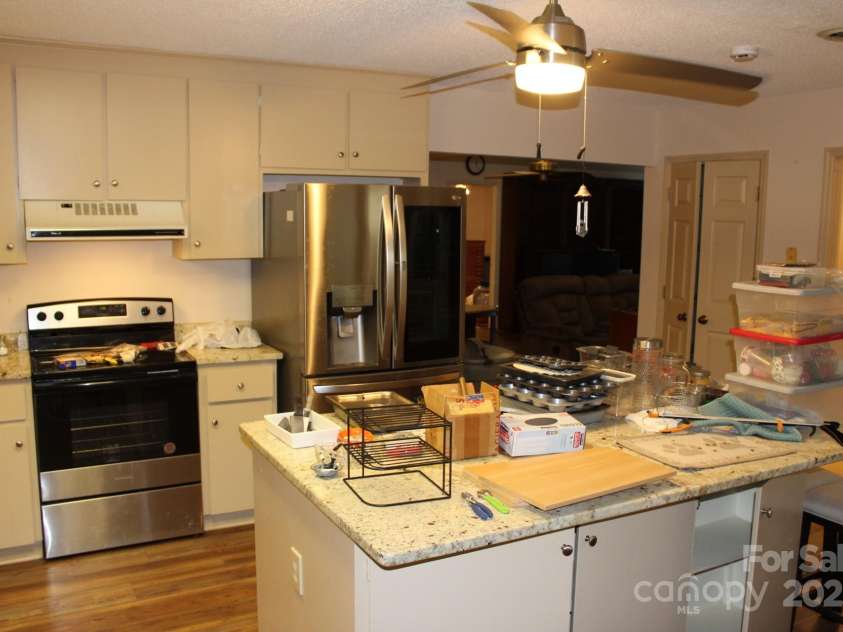 44 Jervey Road, Tryon, NC 28782.  MLS# CAR4327989, YatesRealty ID 17230. 