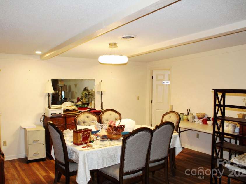 44 Jervey Road, Tryon, NC 28782.  MLS# CAR4327989, YatesRealty ID 17230. 