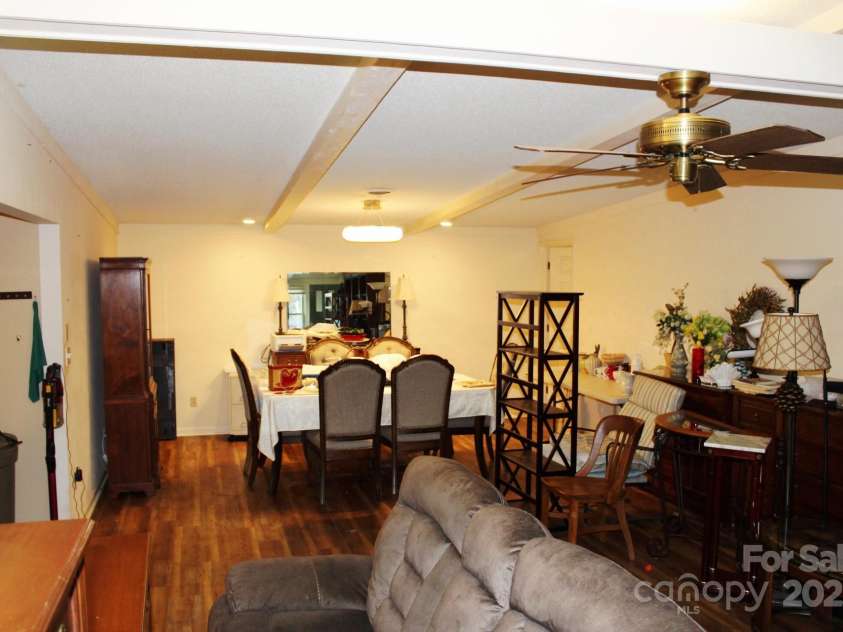 44 Jervey Road, Tryon, NC 28782.  MLS# CAR4327989, YatesRealty ID 17230. 