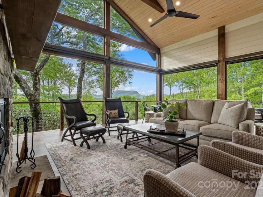 108 View Way, Highlands, NC 28741.  MLS# CAR4265498, YatesRealty ID 17231. 