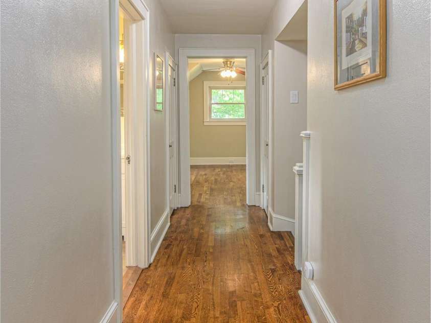 114 Eastwood Avenue, Swannanoa, NC 28778.  MLS# CAR4261055, YatesRealty ID 17232. 