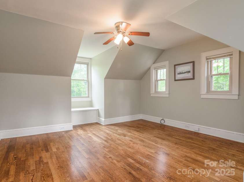 114 Eastwood Avenue, Swannanoa, NC 28778.  MLS# CAR4261055, YatesRealty ID 17232. 