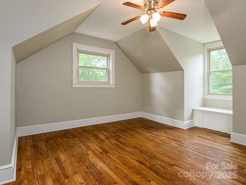 114 Eastwood Avenue, Swannanoa, NC 28778.  MLS# CAR4261055, YatesRealty ID 17232. 