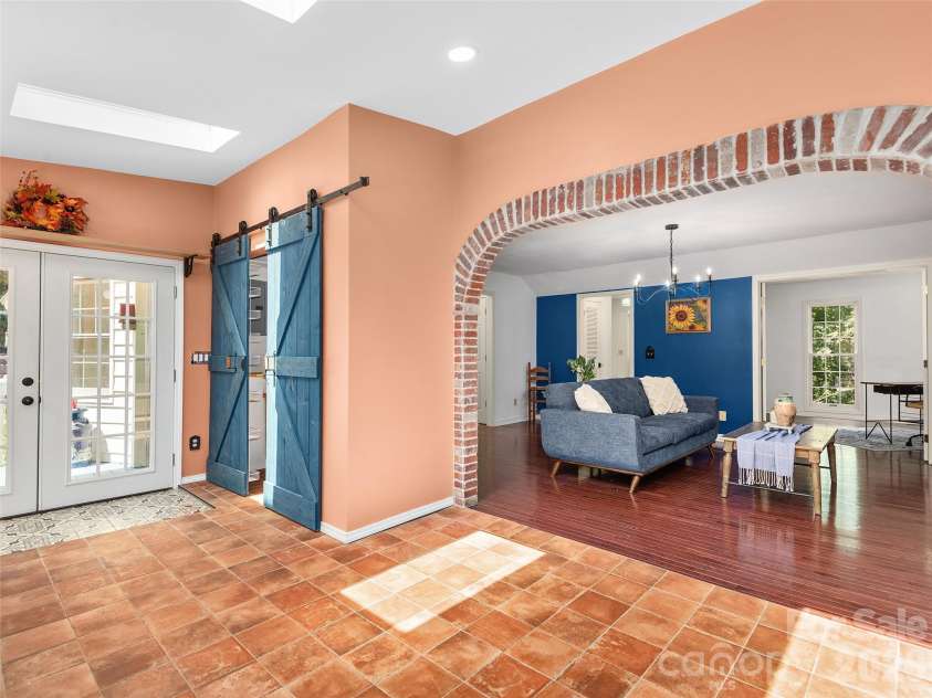 29 Tillman Road, Lake Junaluska, NC 28745.  MLS# CAR4363461, YatesRealty ID 17233. 