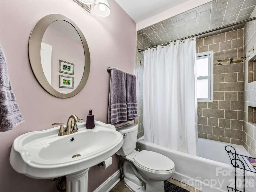 55 Pressley Avenue, Brevard, NC 28712.  MLS# CAR4365079, YatesRealty ID 17234. 