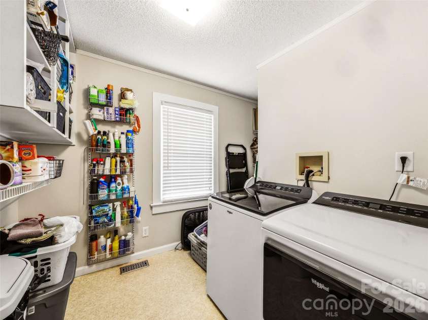 55 Pressley Avenue, Brevard, NC 28712.  MLS# CAR4365079, YatesRealty ID 17234. 