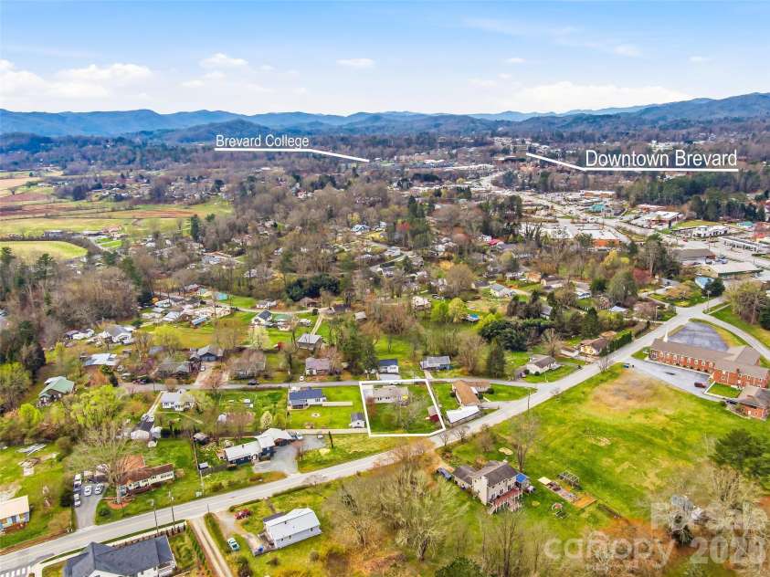 55 Pressley Avenue, Brevard, NC 28712.  MLS# CAR4365079, YatesRealty ID 17234. 