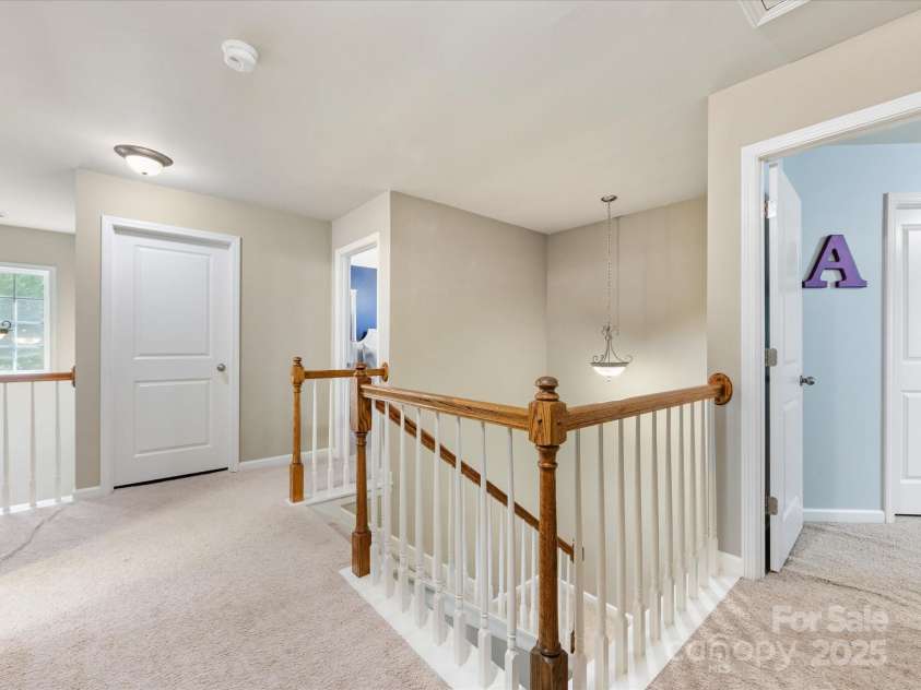 6619 Hermsley Road, Charlotte, NC 28278.  MLS# CAR4264114, YatesRealty ID 17234. 